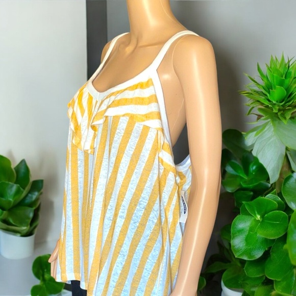 New Old Navy Yellow Stripe Sleeveless Flounce Top - Picture 4 of 16